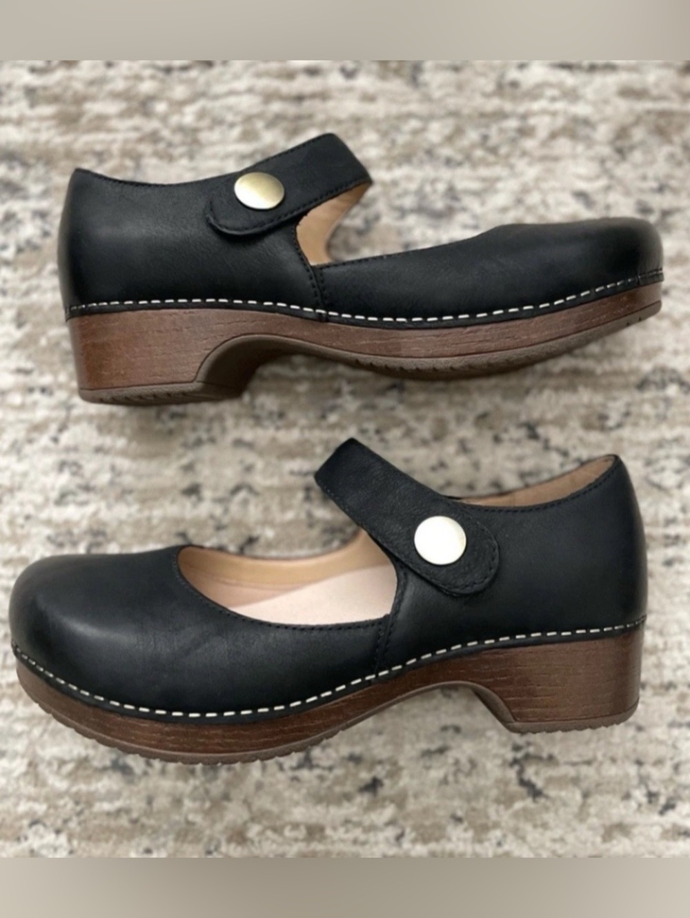 Dansko‎ Beatrice Mary Jane Clogs Black Burnished Leather - Picture 2 of 7
